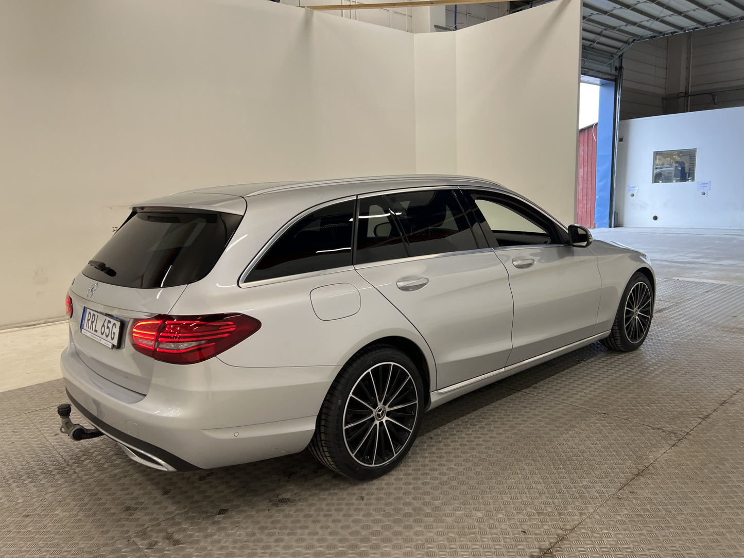 Mercedes-Benz C 220 T d 194hk Värmare Burmester Kamera MOMS