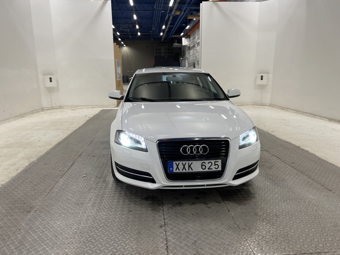 Audi A3 1.2 TFSI 105hk Attraction Värmare Sensorer Välservad