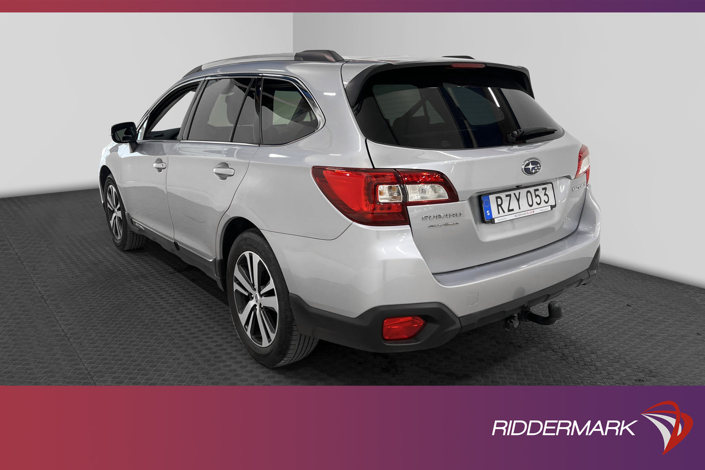 Subaru Outback 2.5 175hk 4WD Summit M-Värm H/K T-Lucka Skinn