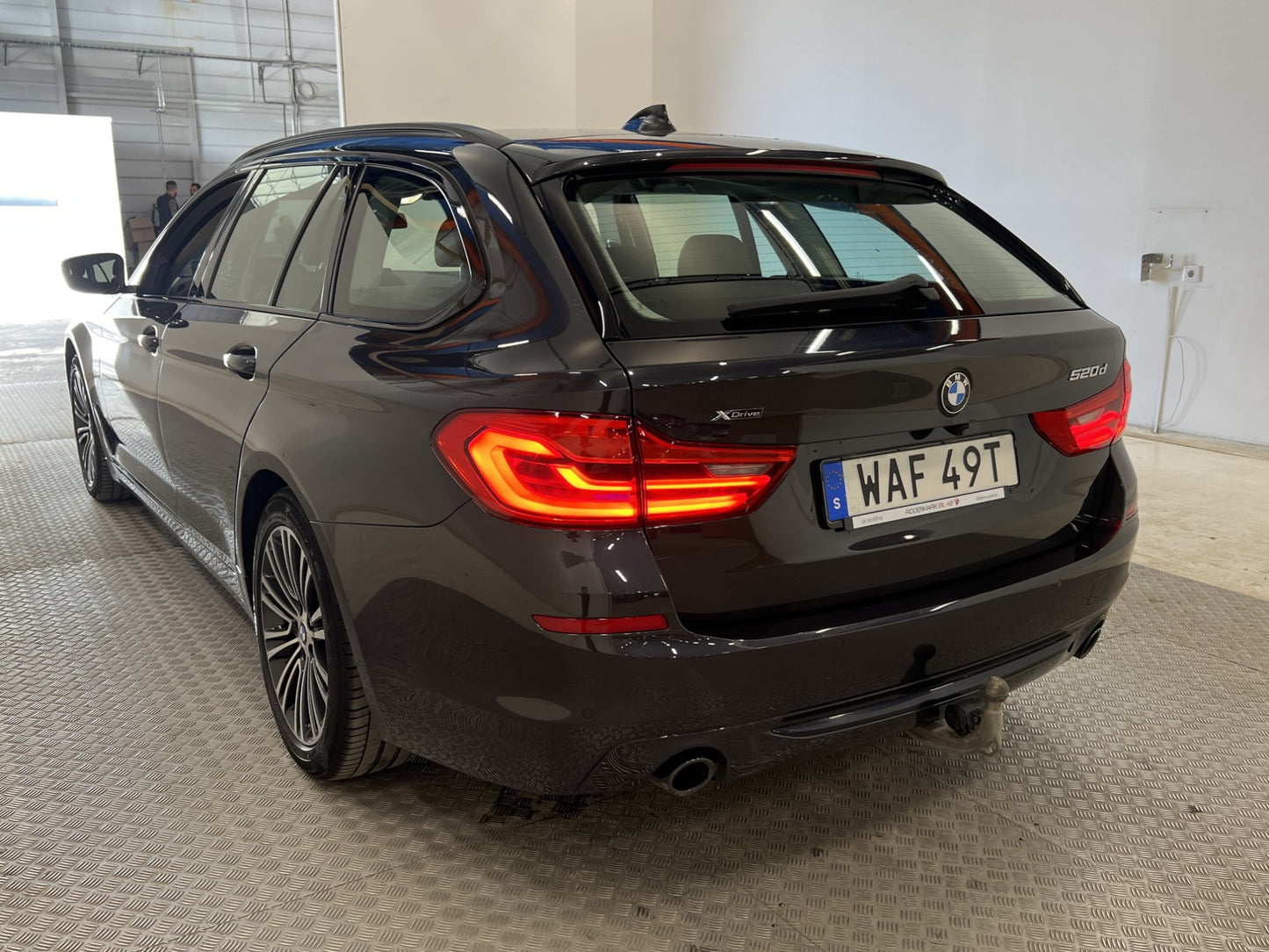 BMW 520d xDrive 190hk Sport Line Drag Navi B-Kam 0,47L/mil