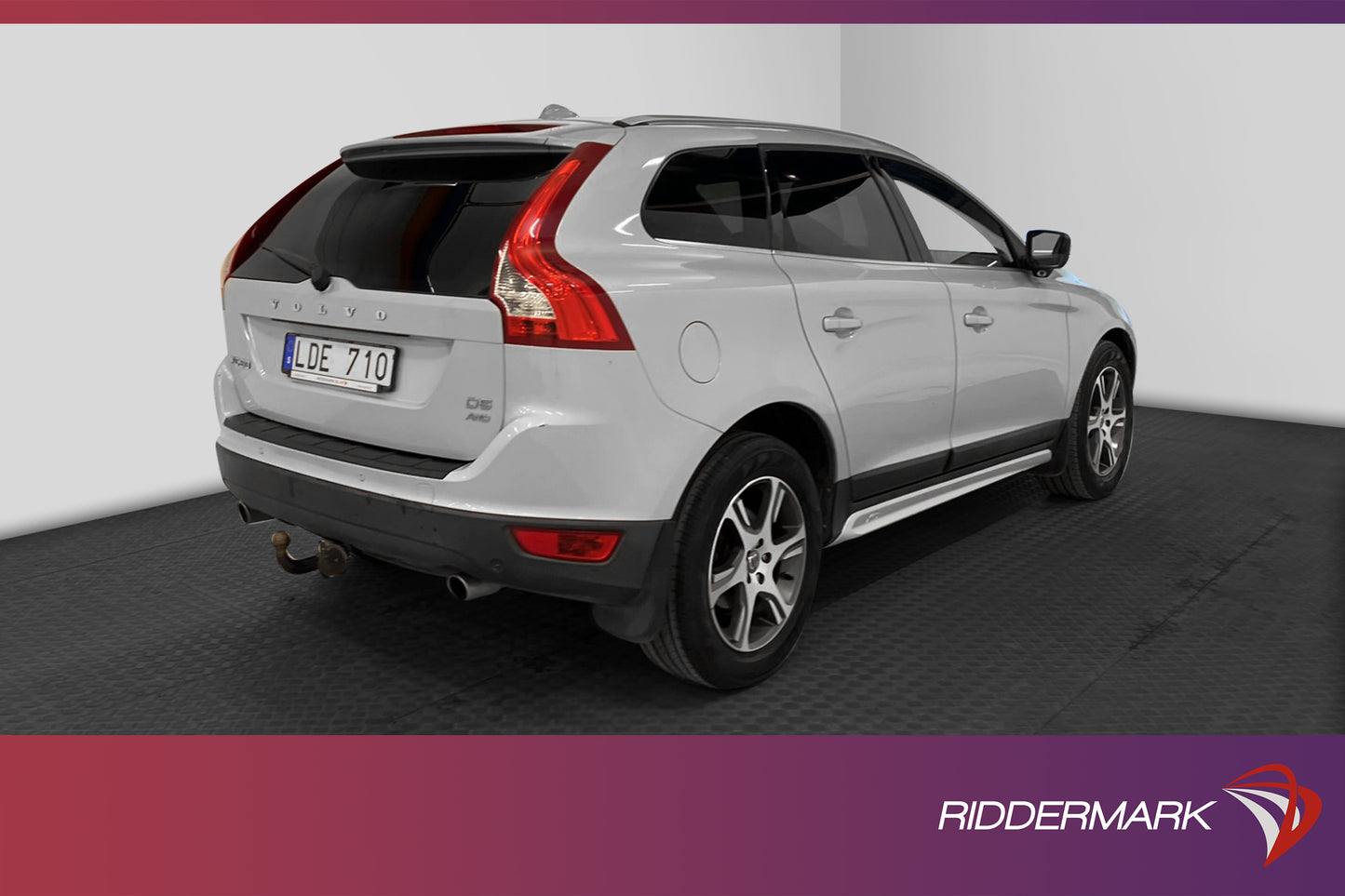 Volvo XC60 D5 AWD Summum Drag Värmare Blis 205hk