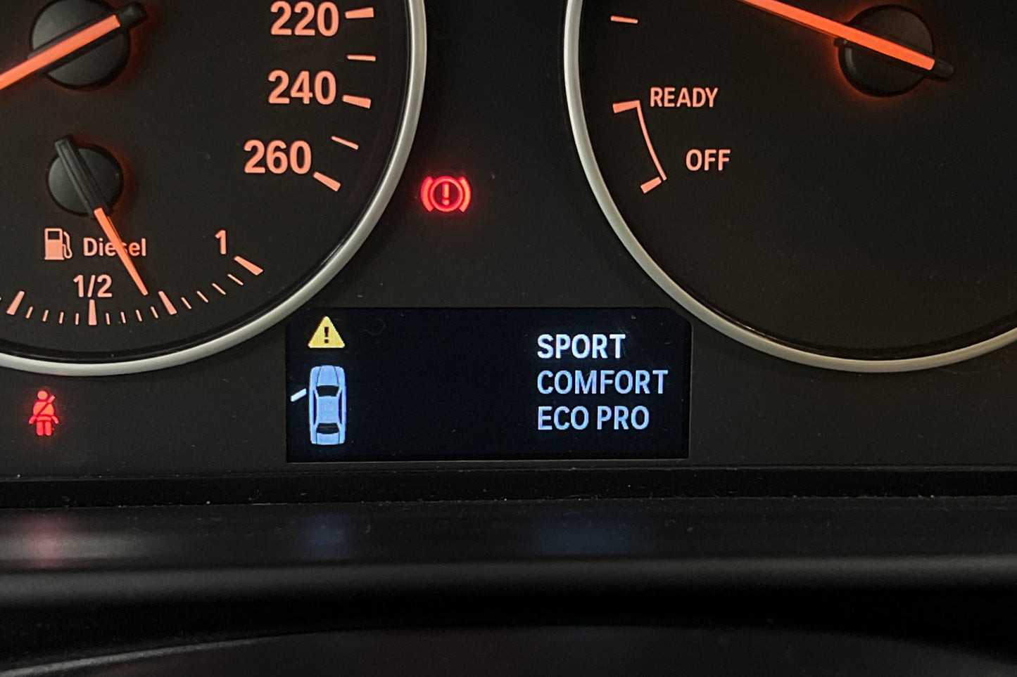 BMW 116d 116hk P-sensor Körlägesväljare Keyless 0.45L/mil