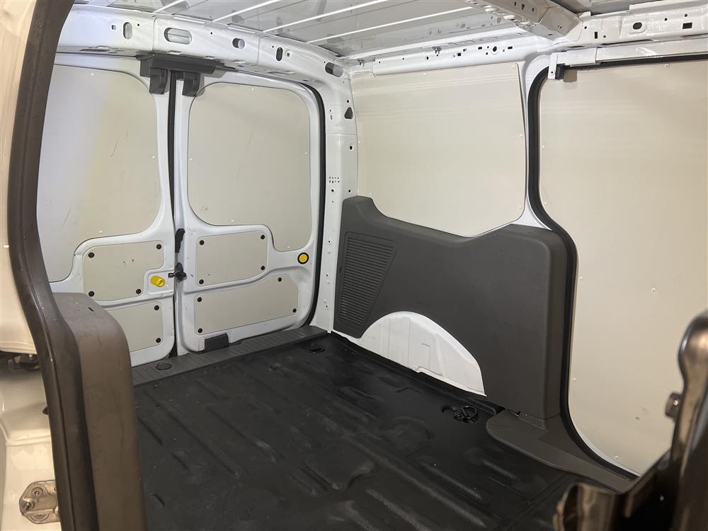 Ford Transit Connect LWB 1.5TDCi Automat Värmare Drag Moms