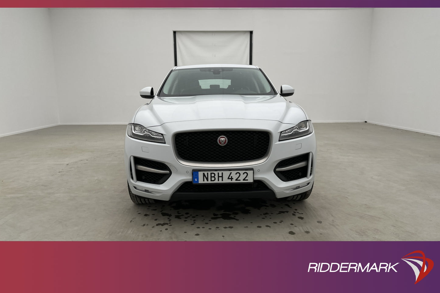 Jaguar F-Pace 20d AWD 180hk R-Sport Meridian Kamera GPS Drag