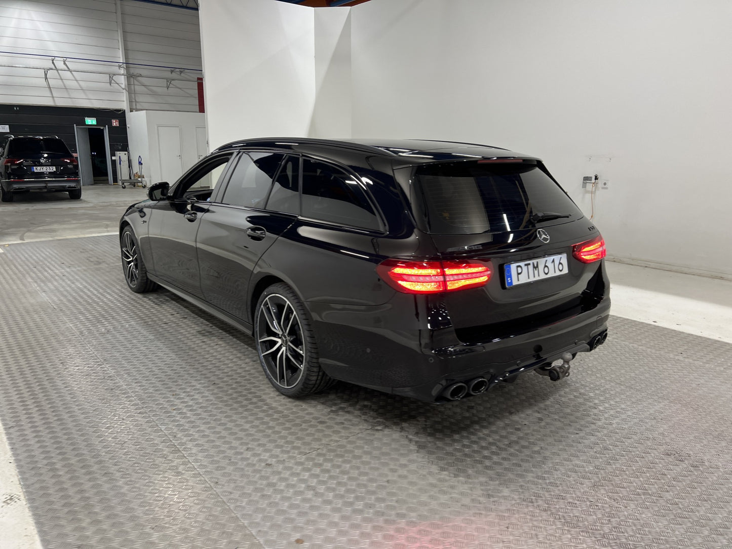 Mercedes-Benz AMG E 53 T 4M 435hk Pano Värm Wide Burm Drag