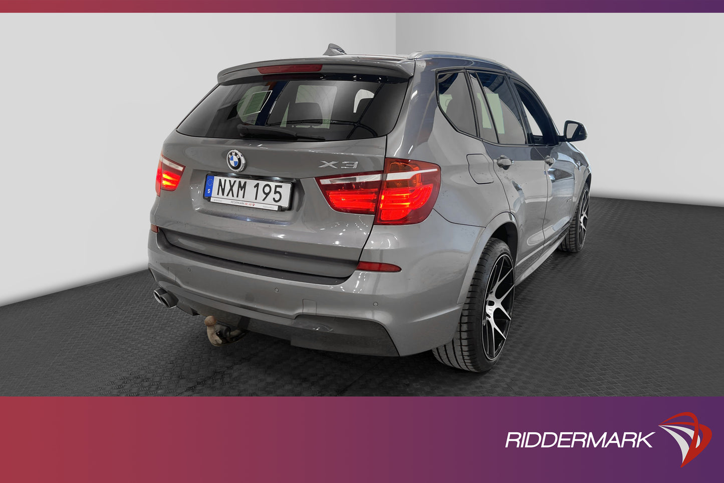 BMW X3 xDrive30d 258hk M-Sport HiFi B-Kamera Drag Halvskinn