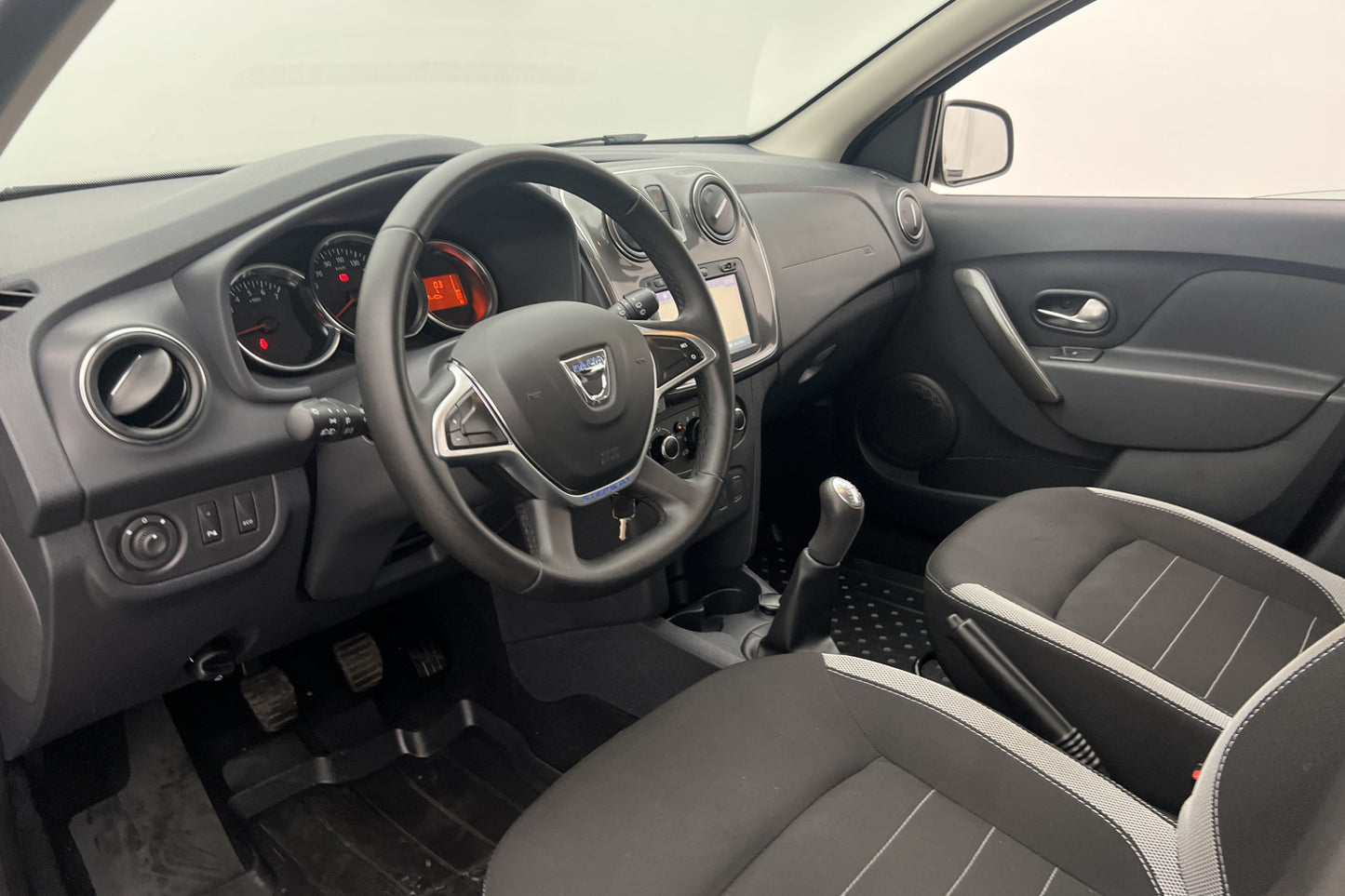 Dacia Sandero Stepway 0.9 TCe 90hk En-Brukare Kamera Navi