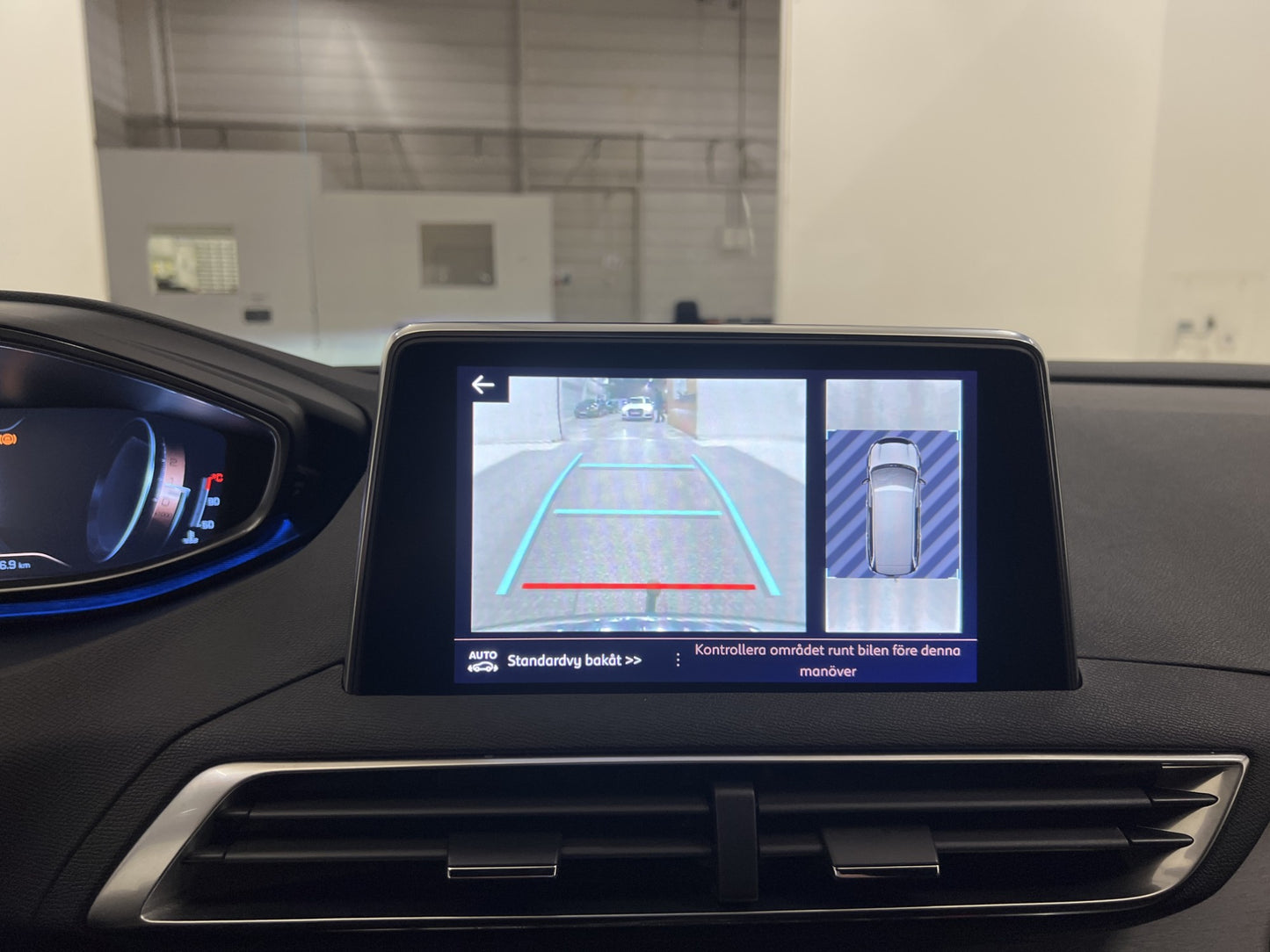 Peugeot 5008 180hk GT 7-Sits Focal Kamera Navi CarPlay Drag