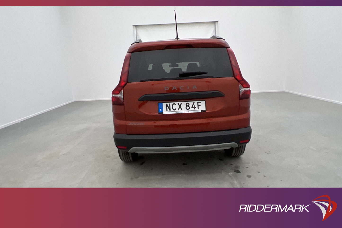 Dacia Jogger 1.0 TCe 110hk 7-sits Sensorer CarPlay 0.57L/mil