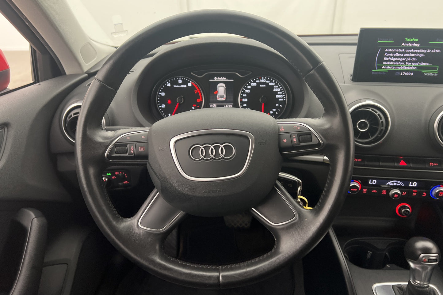 Audi A3 Sportback 1.2 TFSI 105hk Attraction Comfort 0,5L/Mil