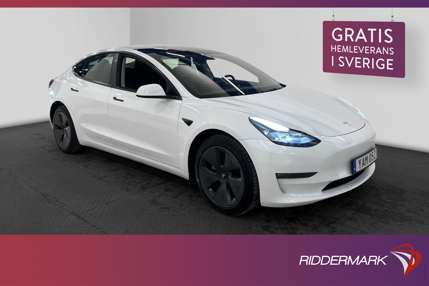 Tesla Model 3 Long Range AWD 440hk Panorama Drag Sv.såld