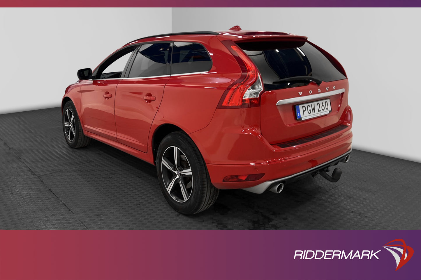 Volvo XC60 D4 AWD 190hk R-Design Pano Navi Skinn H/K Kamera