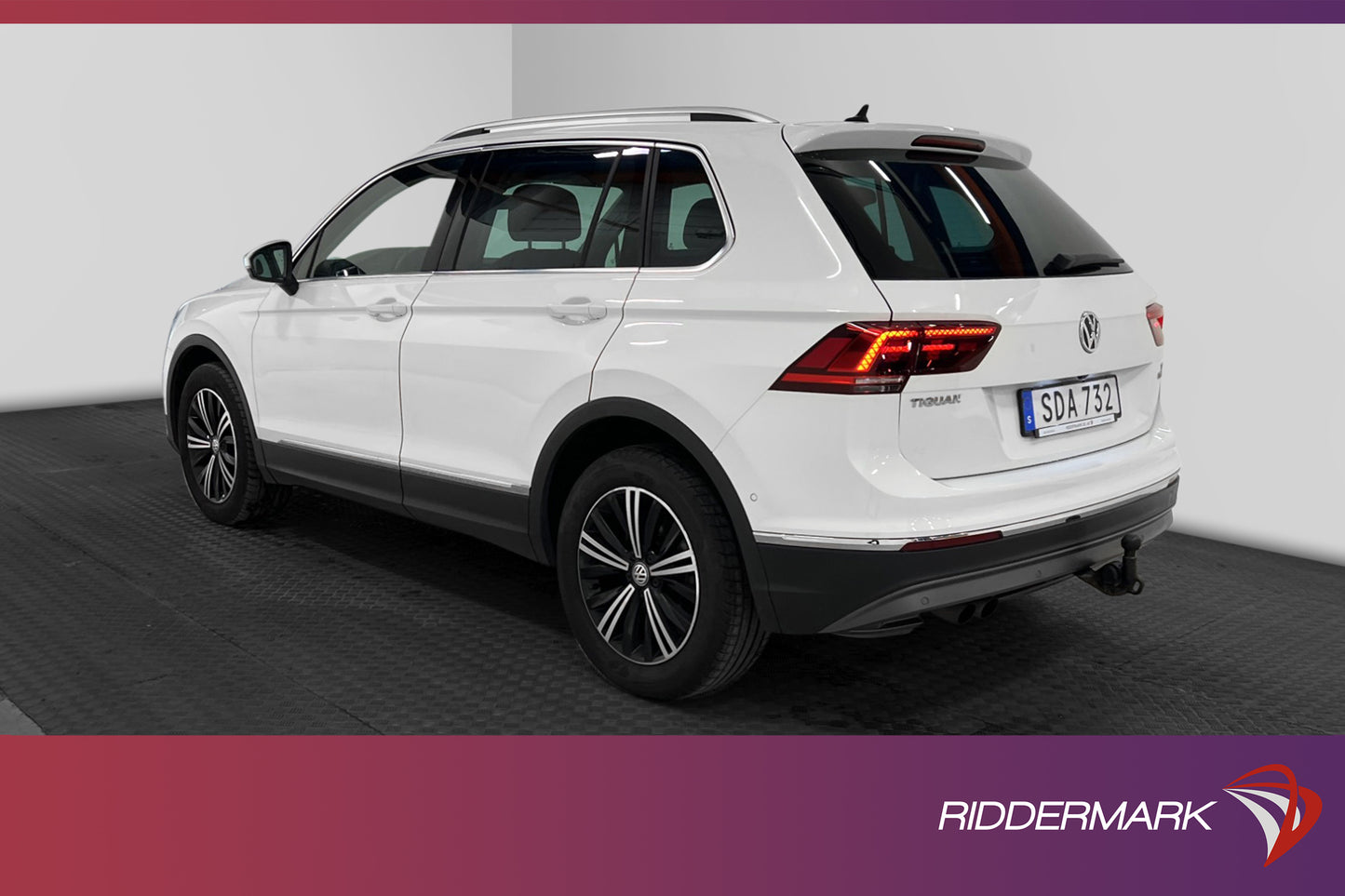 Volkswagen Tiguan TDI 4M 190hk Cockpit Värmare Kamera Drag