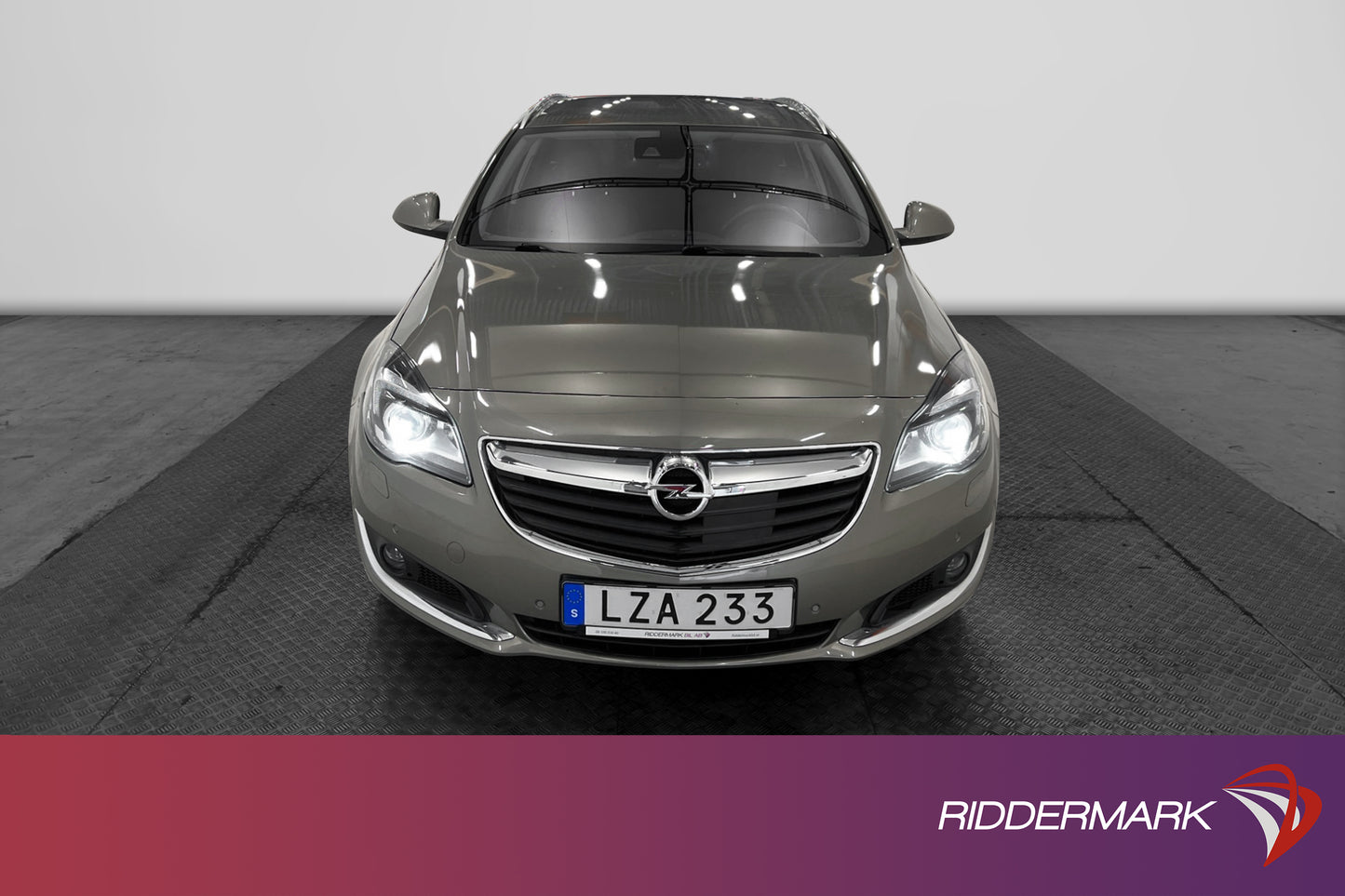 Opel Insignia 2.0 CDTI 170hk 4x4 D-Värm B-Kamera Ny Kamrem