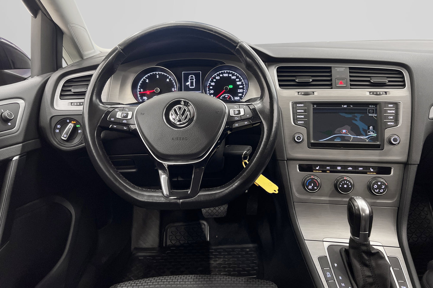 Volkswagen Golf 1.6 TDI 110hk Aut Pluspaket Navi Sportstolar