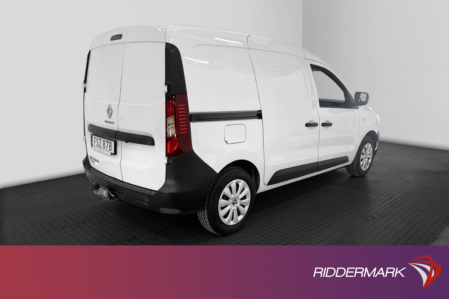 Renault Kangoo 1.5dCi 95hk Värmare Dragkrok PDC Navi Moms