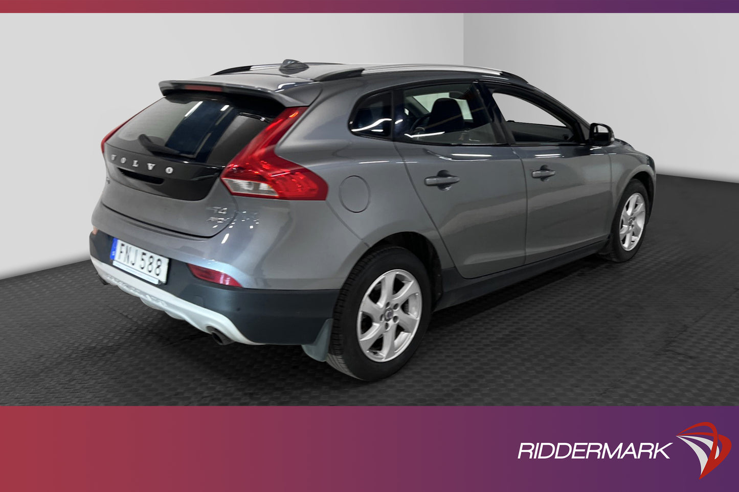 Volvo V40 Cross Country T4 AWD Momentum Pdc Nybes 180hk