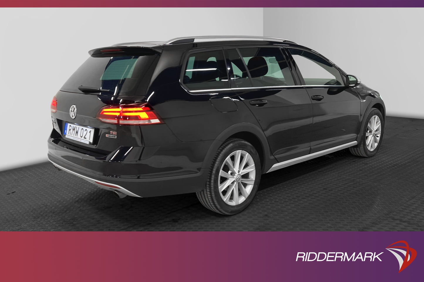 Volkswagen Golf Alltrack 1.8TSI 180hk 4M Active info Massage