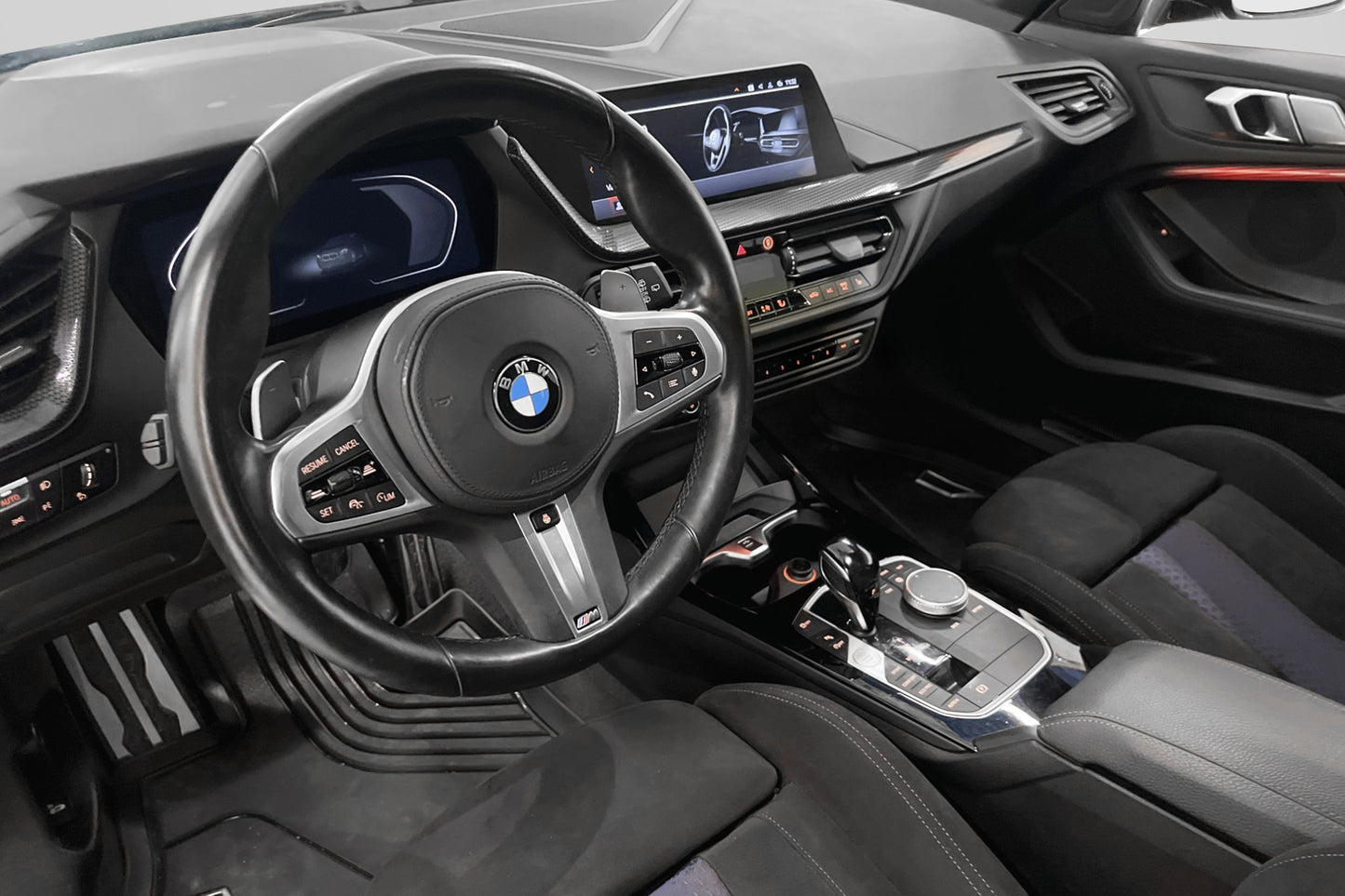 BMW 120d 190hk M-Sport Pano HiFi Kamera Cockpit Rattvärme