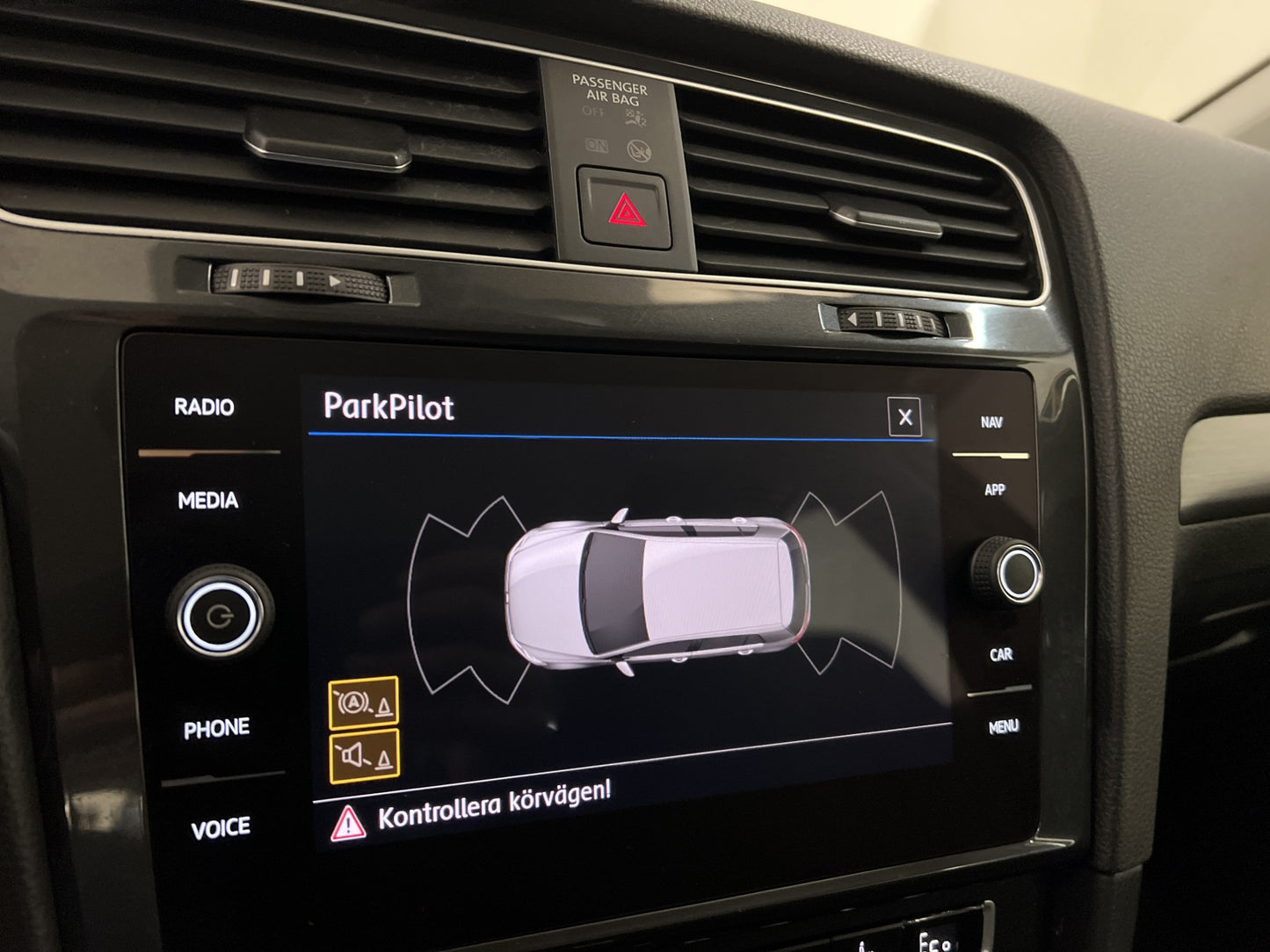 Volkswagen e-Golf 35.8 kWh P-sensorer CarPlay Adaptiv 136hk