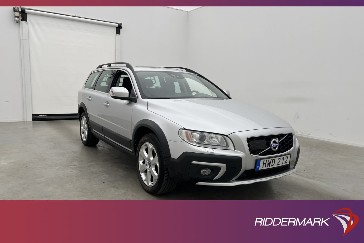 Volvo XC70 D4 AWD 181hk Classic Summum T-lucka Drag VoC Navi