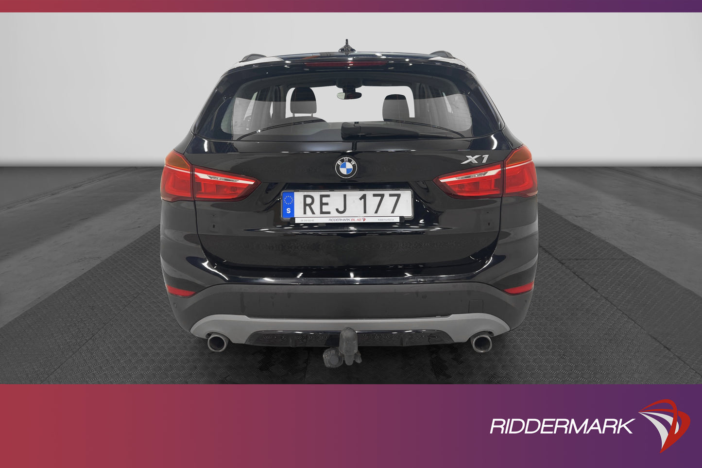 BMW X1 xDrive20d 190hk Sport line Drag P-sensorer Nyservad