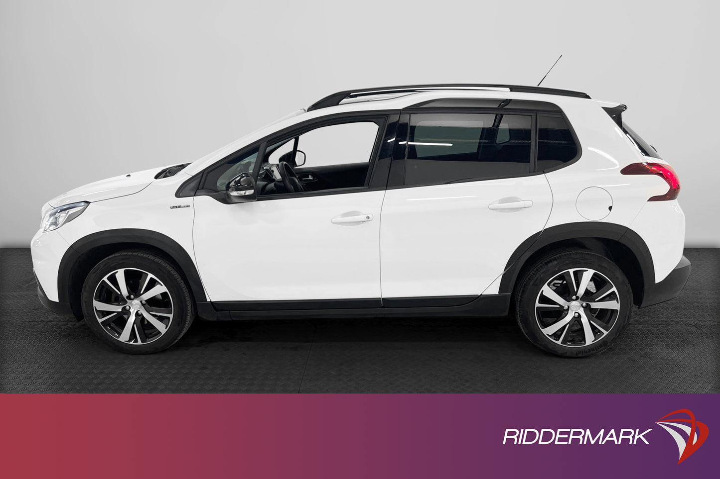 Peugeot 2008 1.2 e-THP GT Line Panorama Sportsäten Automat