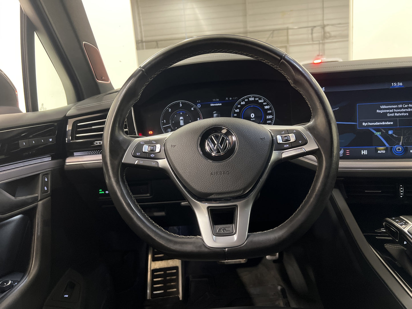 Volkswagen Touareg 3.0 TDI 4M R-Line Värmare Skinn Drag MOMS