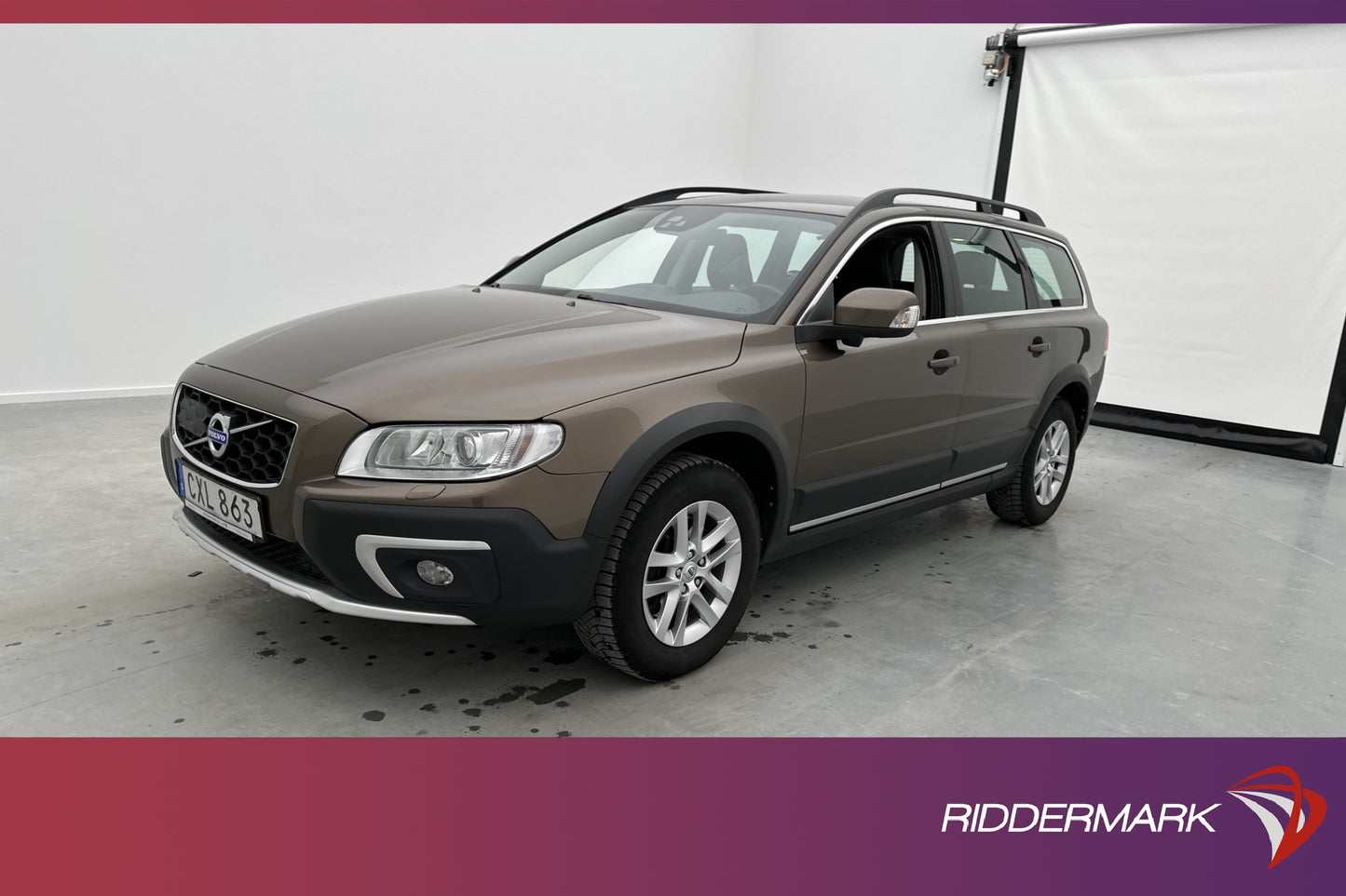 Volvo XC70 D4 AWD 181hk Summum VOC Värmare BLIS Navi Drag