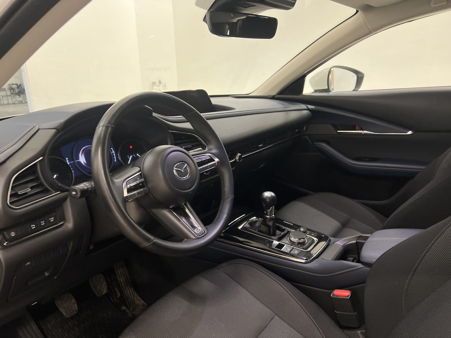 Mazda CX-30 SKYACTIV-X M-Hybrid 150hk Kamera HuD Navi Drag