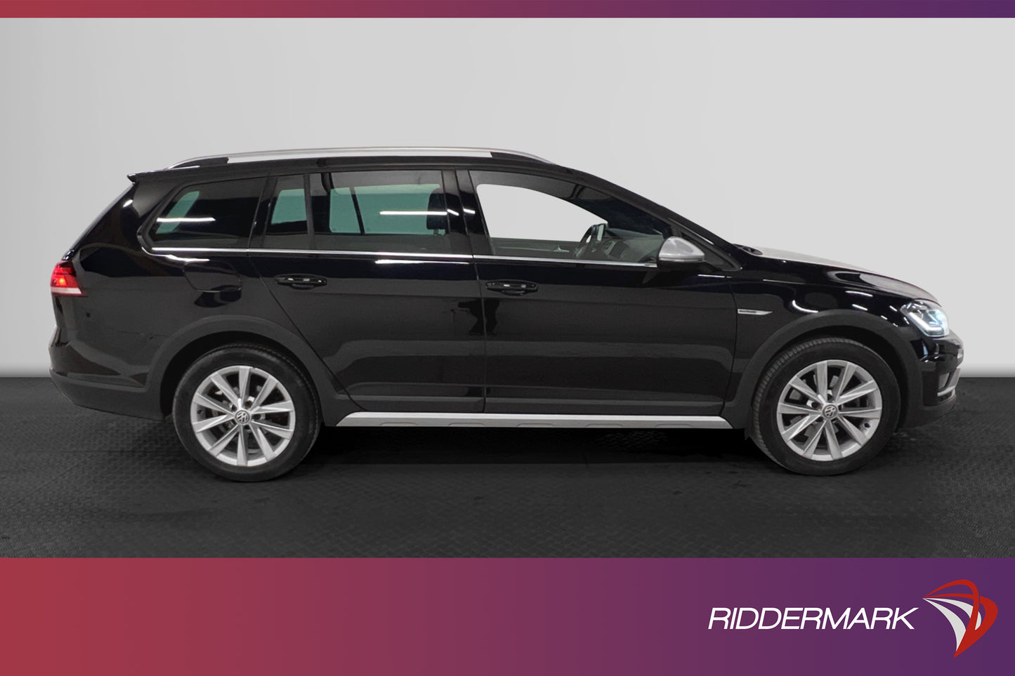 Volkswagen Golf Alltrack 1.8TSI 180hk 4M Active info Massage