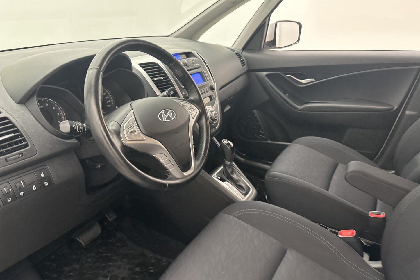 Hyundai ix20 1.6 125hk Comfort Kamera Rattvärme Välservad