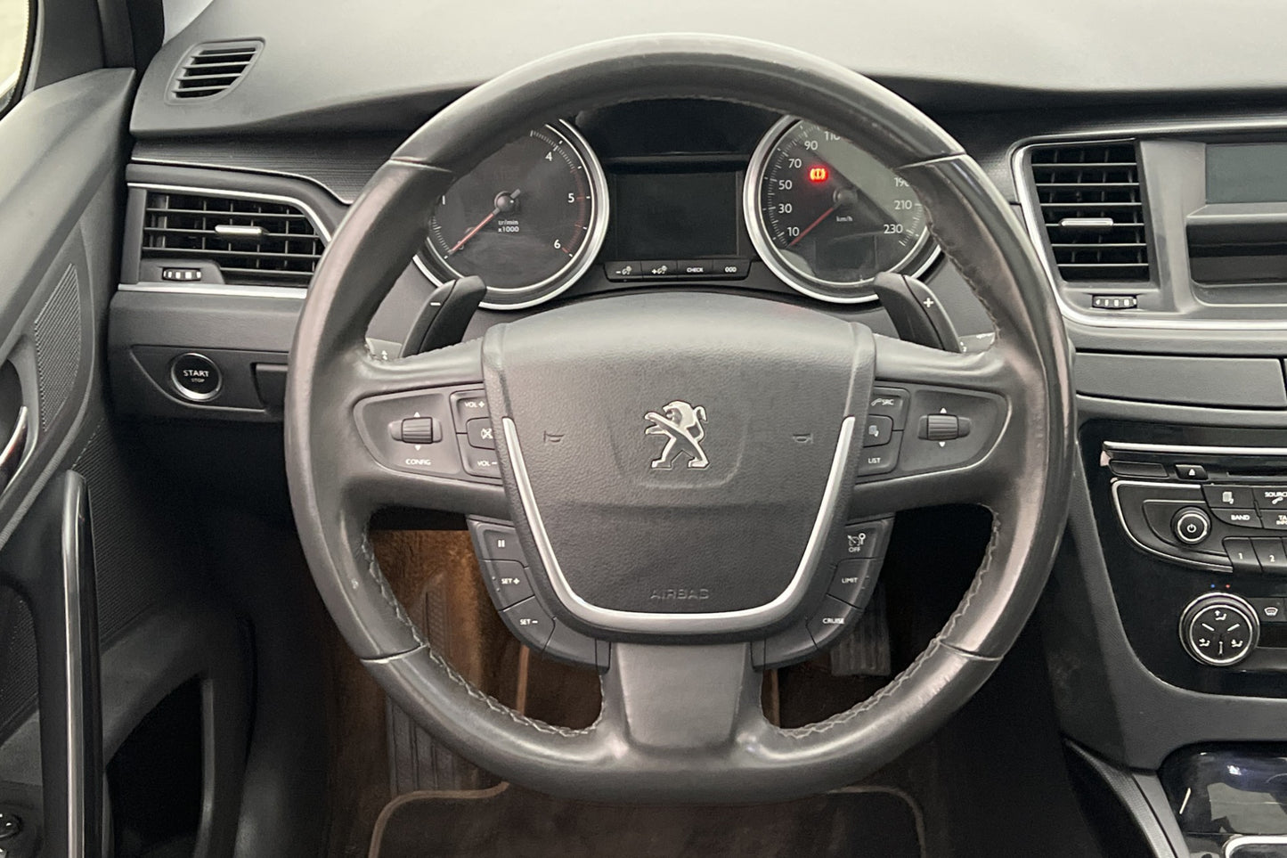 Peugeot 508 SW 2.0 HDi 163hk Pano Värmare Sensorer Dragkrok