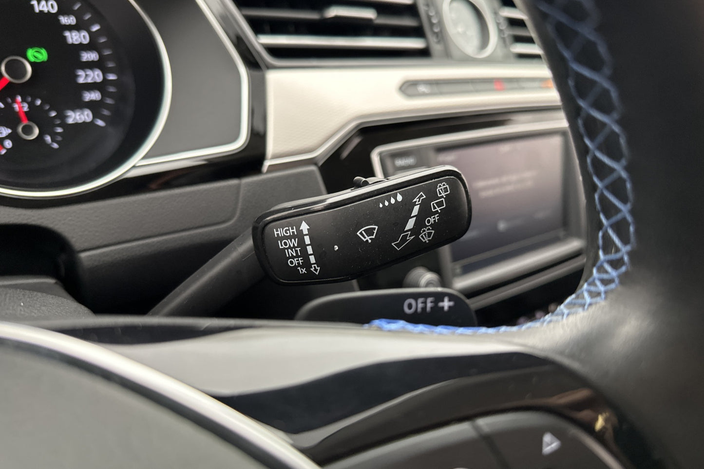 Volkswagen Passat GTE 218hk Backkamera Dragkrok CarPlay