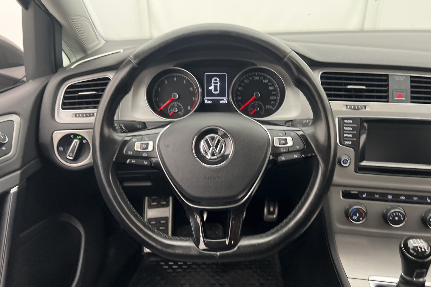 Volkswagen Golf 1.2 TSI BMT 105hk Navi Bluetooth 0.43l/mil