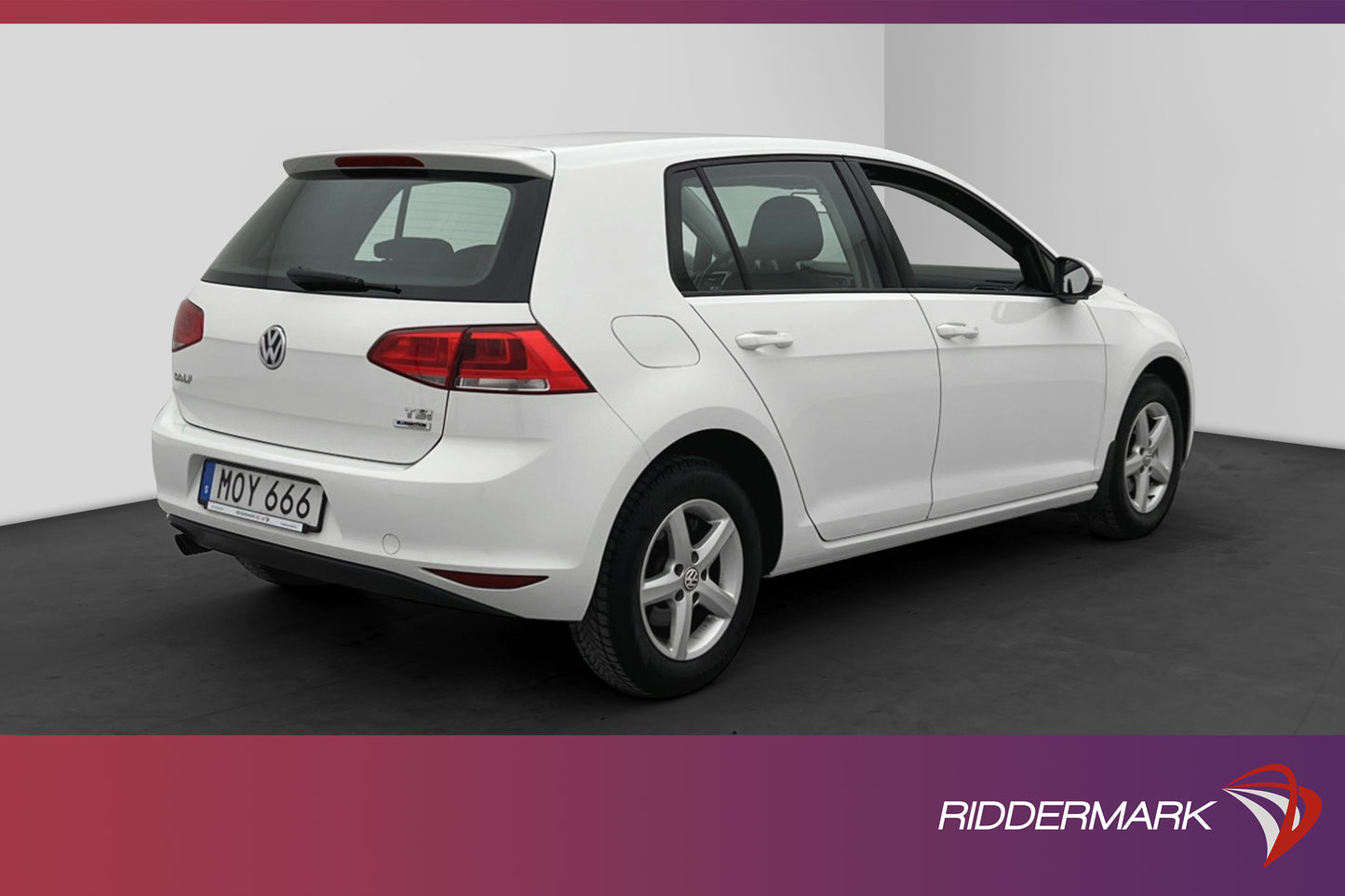 Volkswagen Golf 1.2 TSI 105hk Style Adaptiv-farth Euro 6