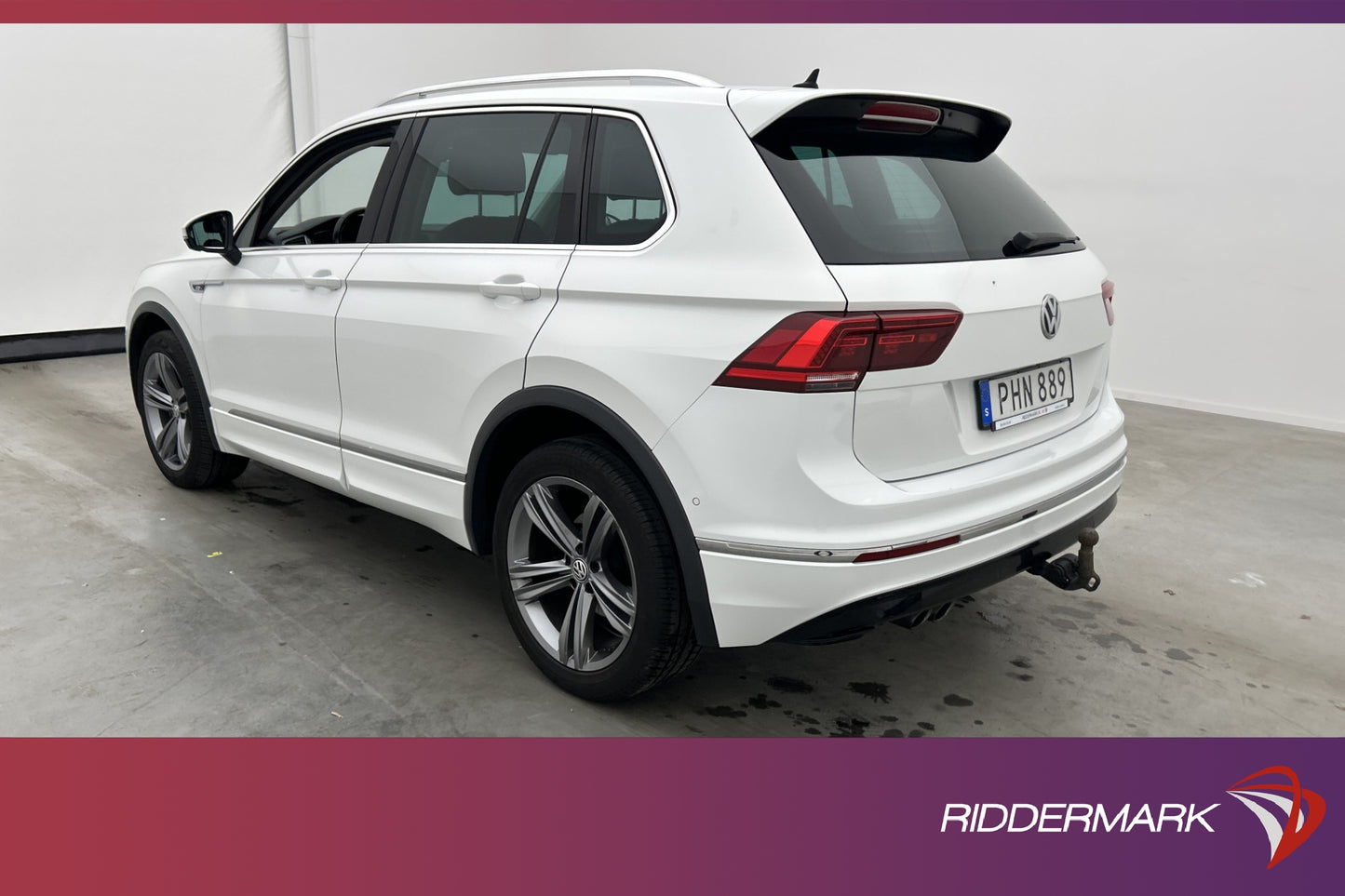 Volkswagen Tiguan 2.0 TDI 4M R-Line Cockpit Värm Kamera Drag