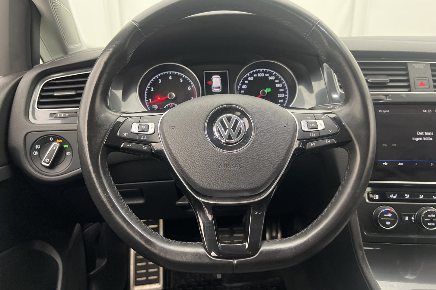 Volkswagen Golf Alltrack TSI 4M 180hk Plus Kamera Värmare