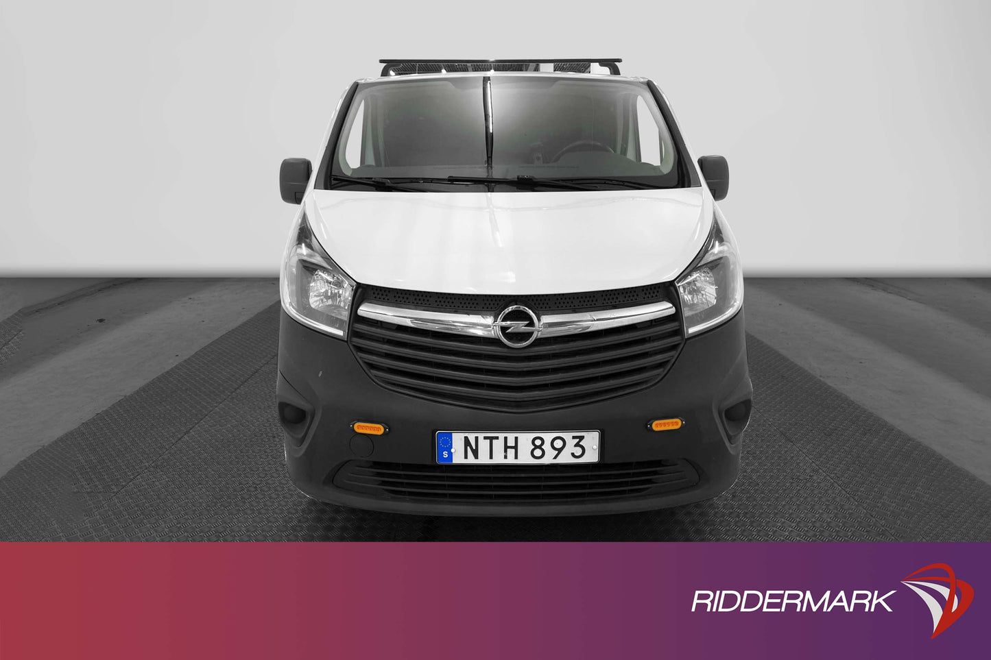 Opel Vivaro 1.6CDTI Värmare Dragkrok Takräcke Moms