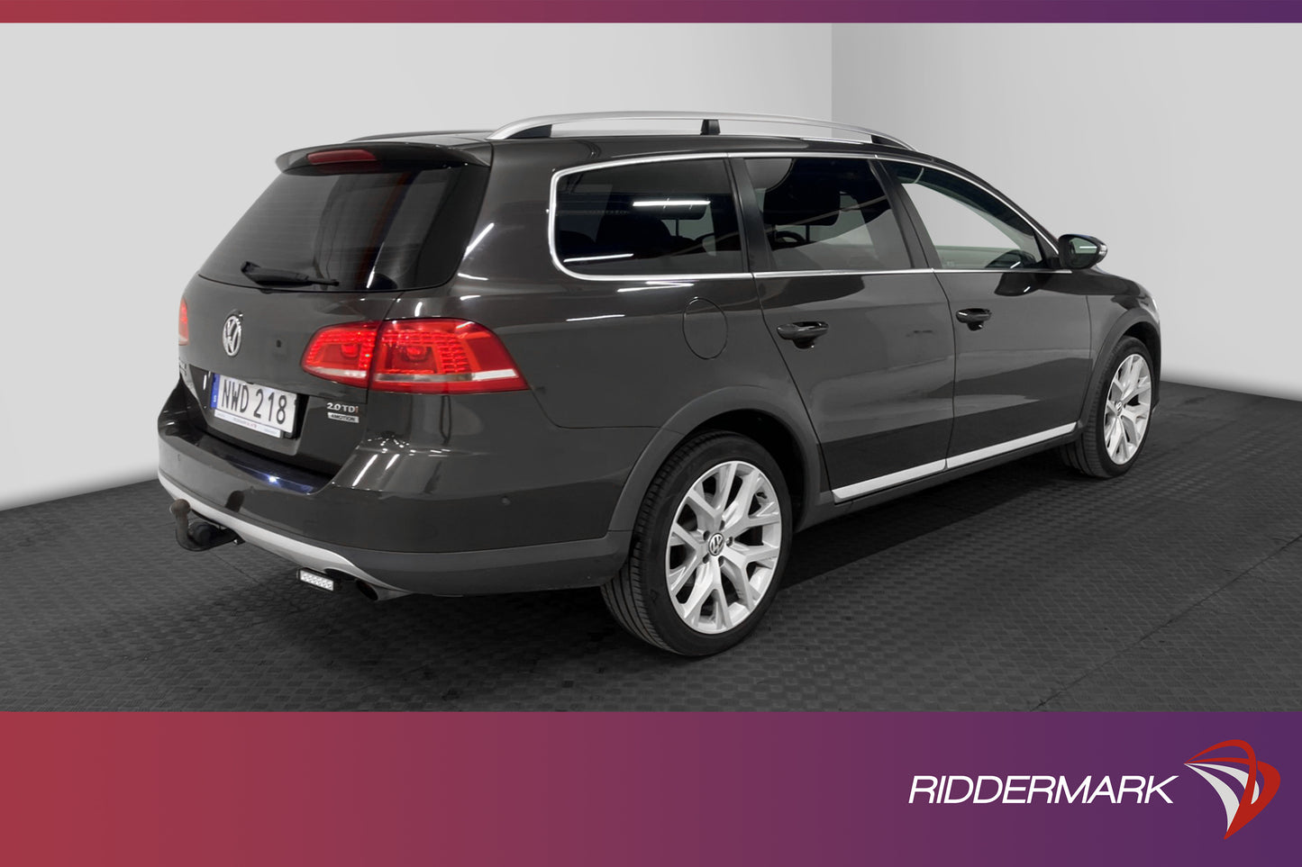 Volkswagen Passat Alltrack 2.0TDI 4M Skinn D-värm B-Kam Drag