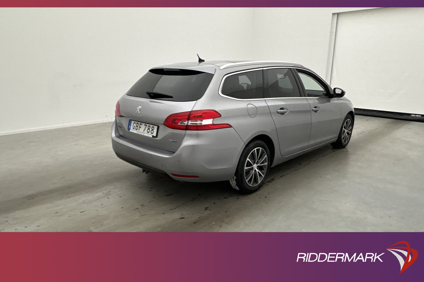 Peugeot 308 SW 1.6 120hk Allure Pano Navi 0.33l/mil