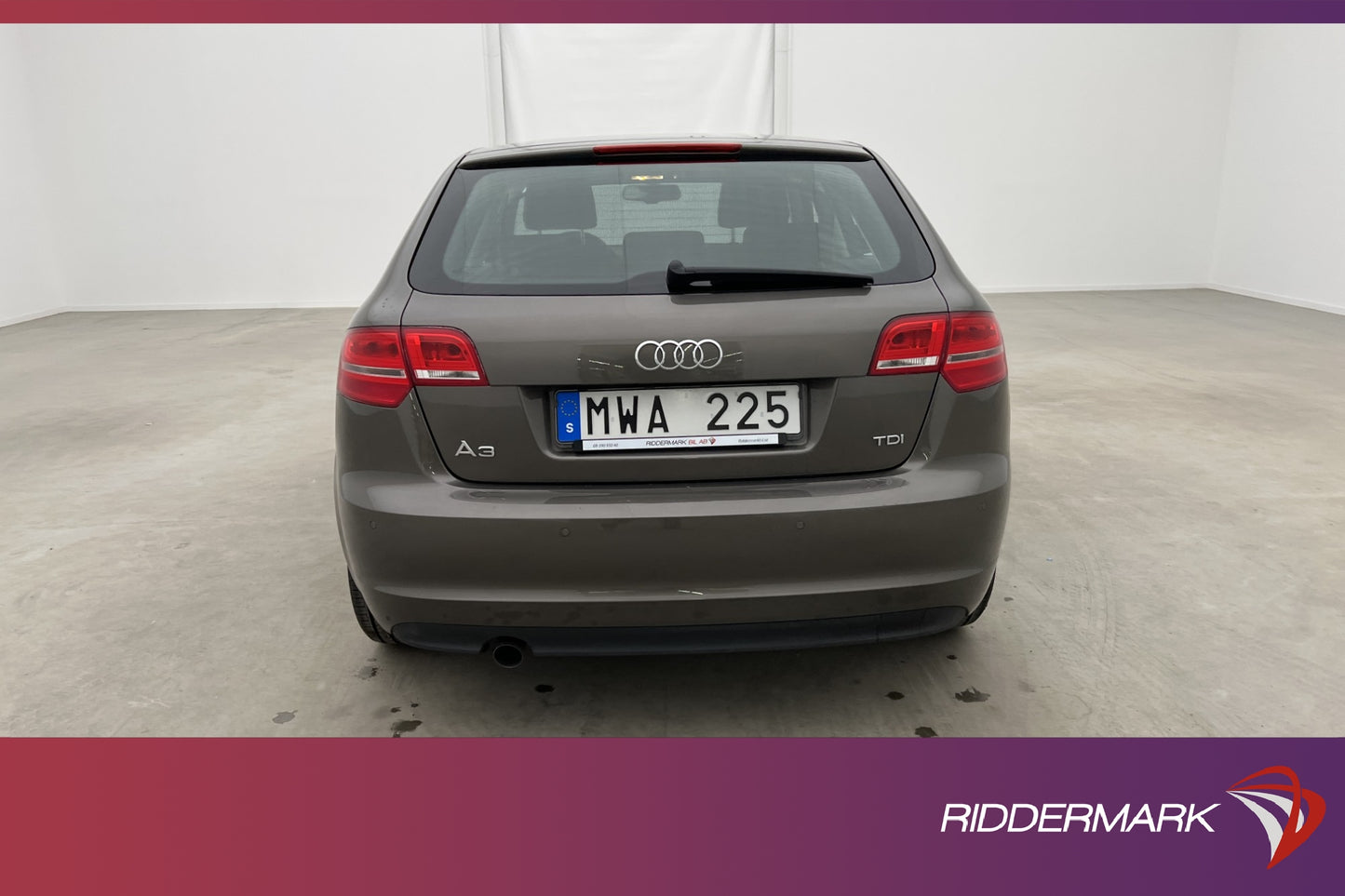 Audi A3 1.6 TDI S Tronic 105hk P-sensorer Farth 0,39l/Mil