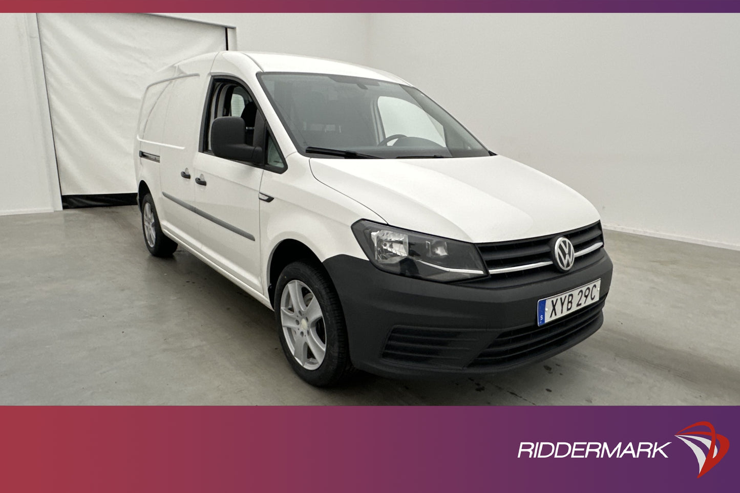 Volkswagen Caddy Maxi DSG Värmare Dragkrok PDC Moms