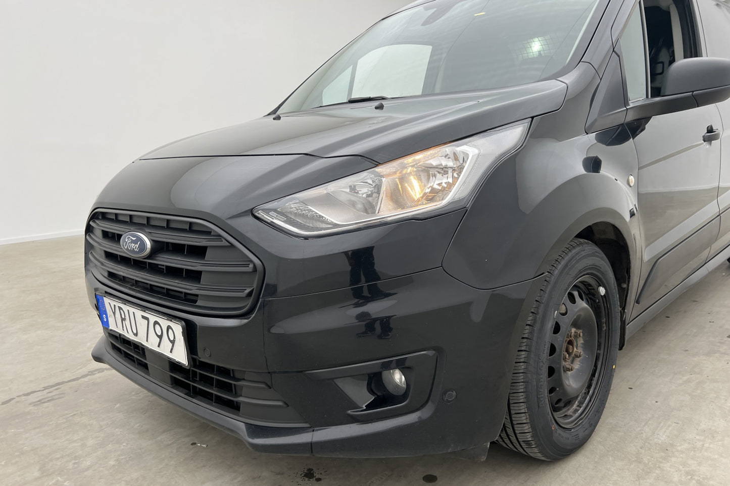 Ford Transit Connect LWB Värmare Drag V-inredd B-Kamera Moms