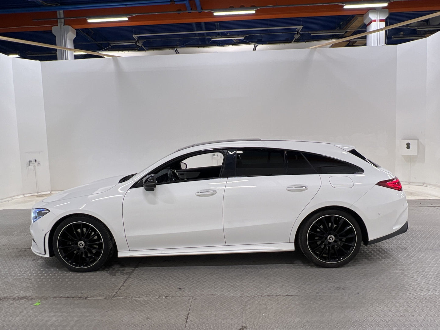 Mercedes-Benz CLA 220 d SB 190hk AMG Night Pano Burm WScreen