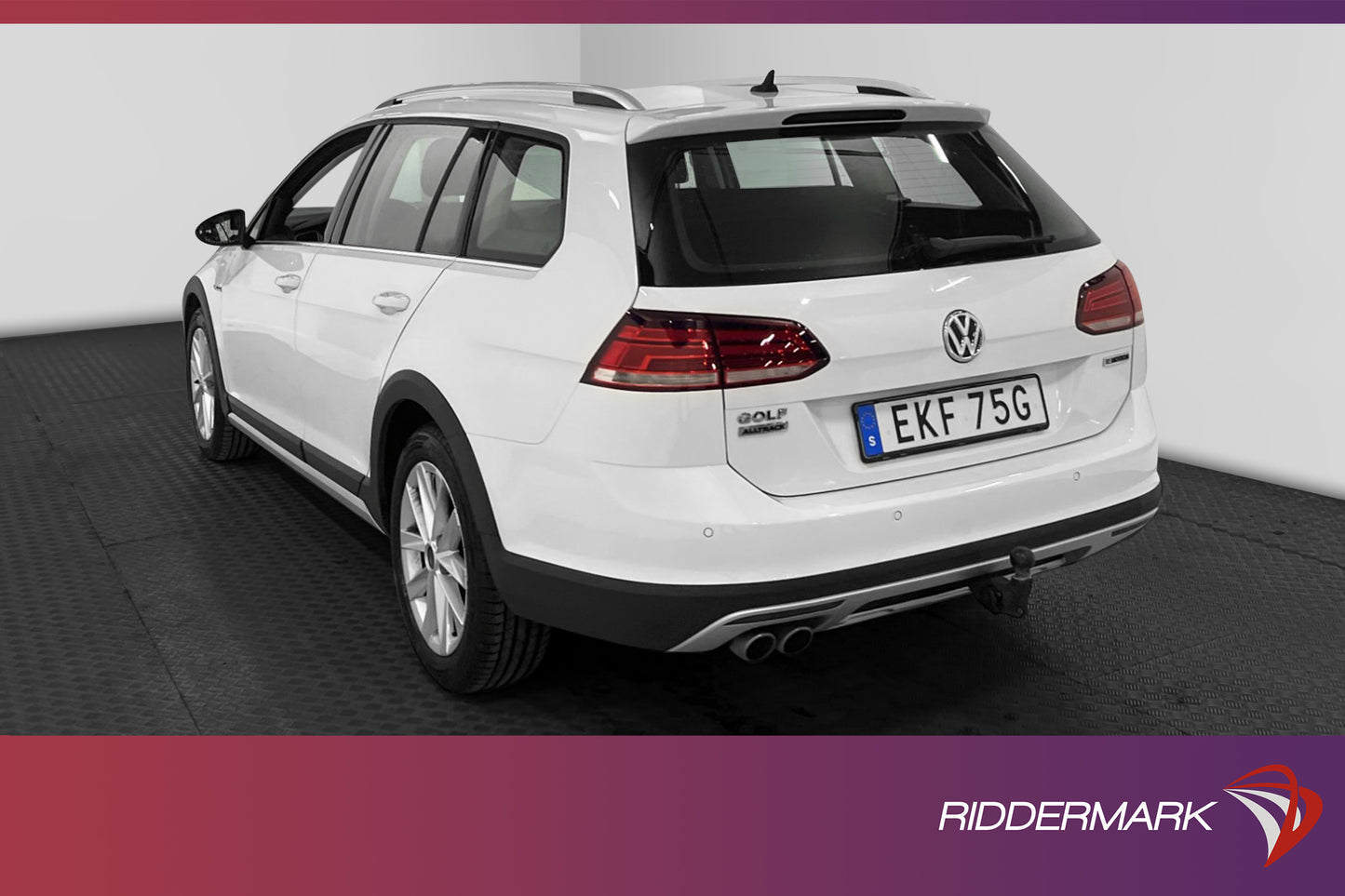 Volkswagen Golf Alltrack 4M Premium Värmare Bkamera Drag