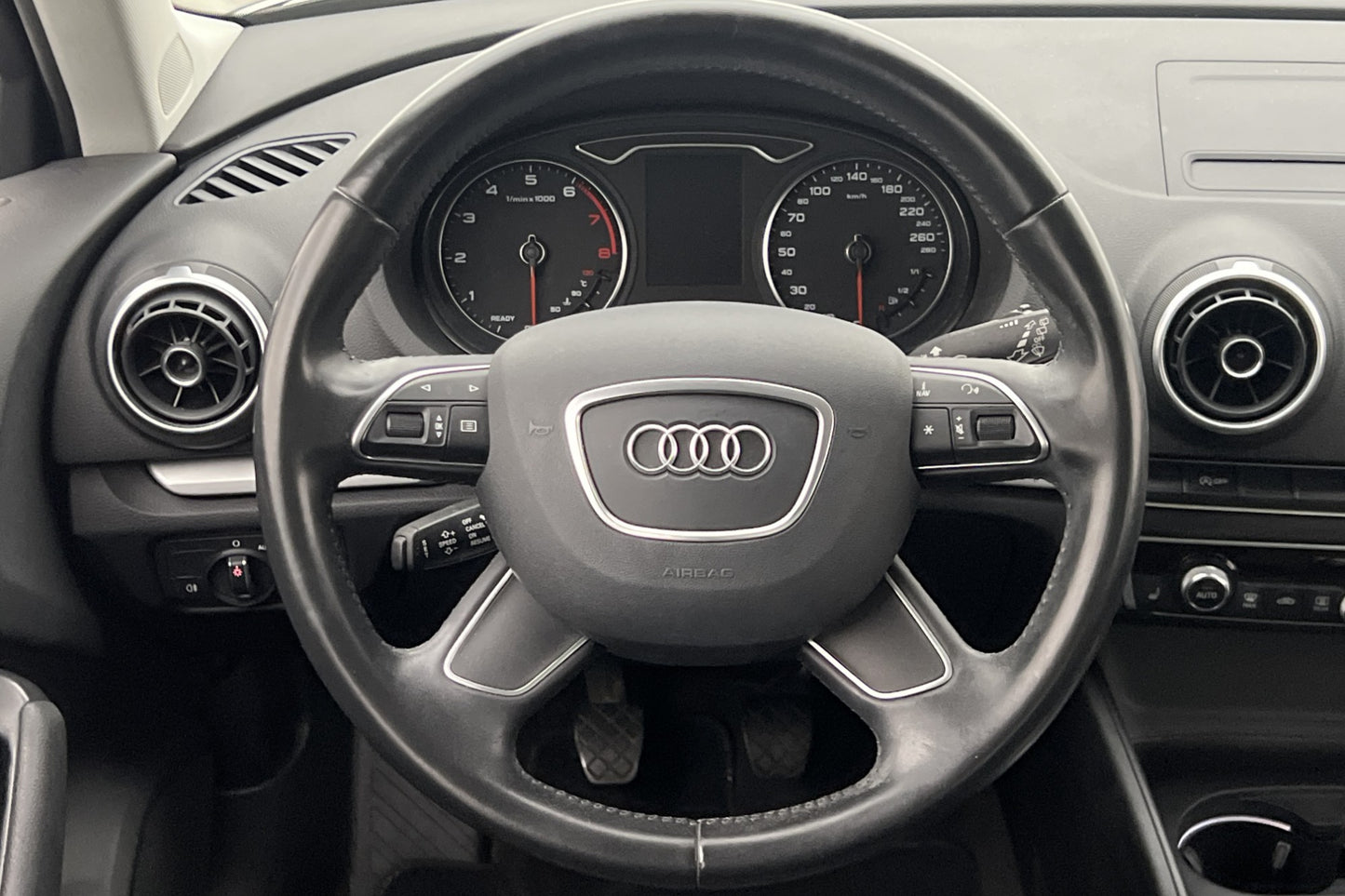 Audi A3 Sportback 1.2 TFSI 110hk Style Välservad 0.5l/Mil