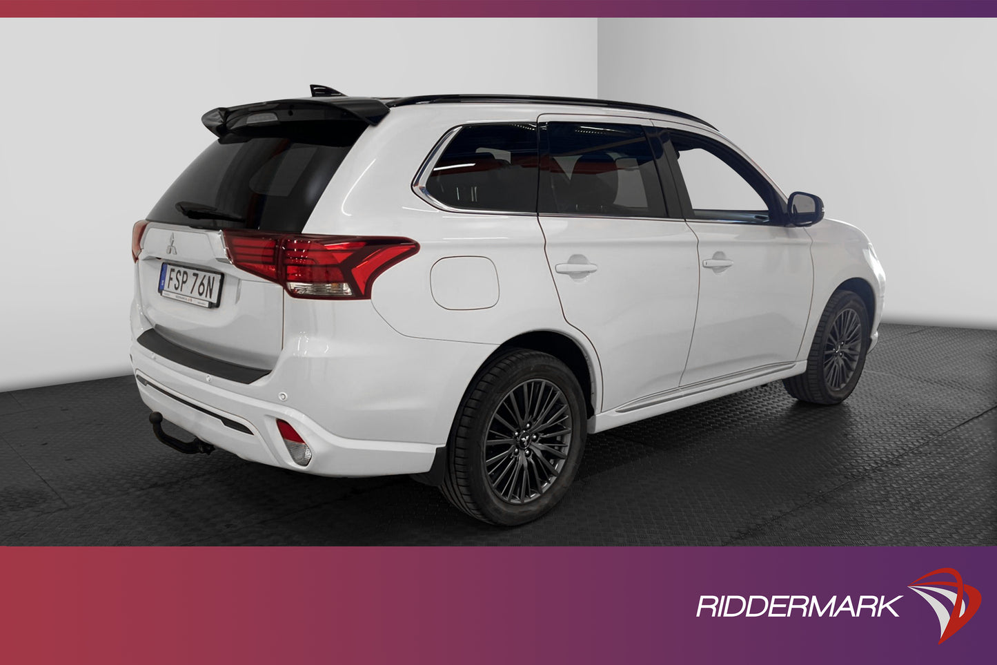 Mitsubishi Outlander PHEV 4WD 230hk S Edition Taklucka Drag