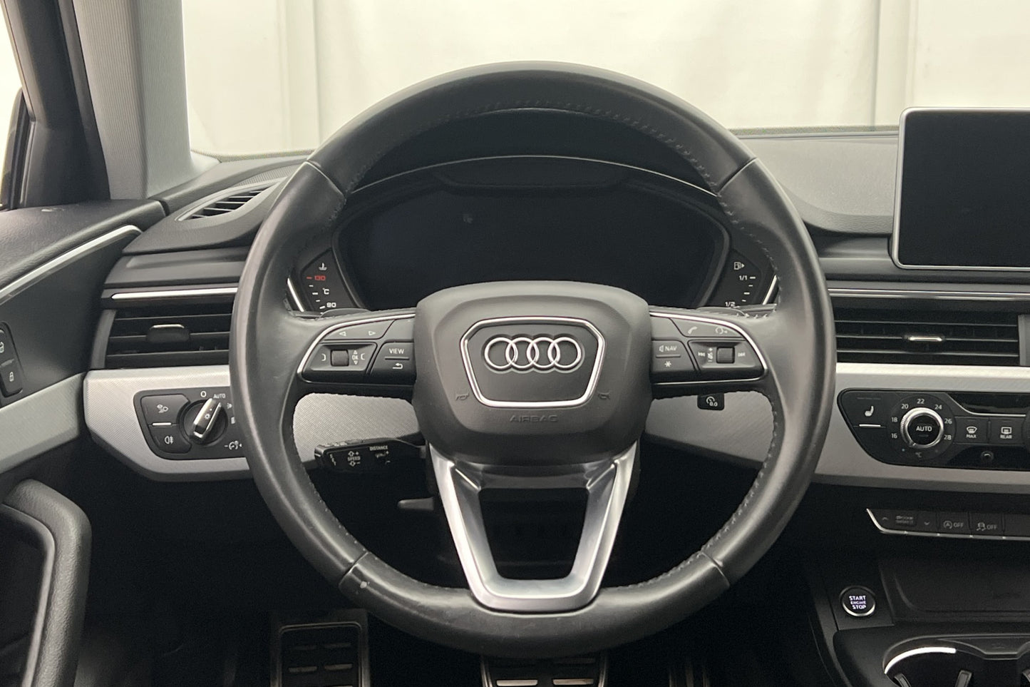 Audi A4 Allroad 190hk Quattro Cockpit D-Värm B-Kamera Navi