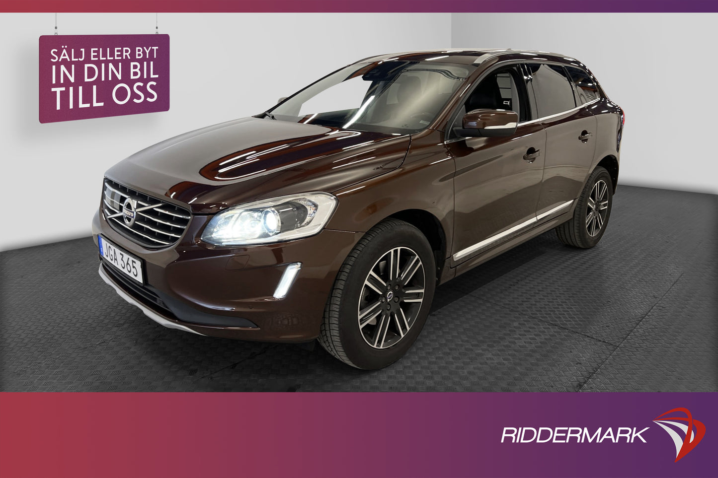 Volvo XC60 D4 AWD Summum VOC Navi Pano Skinn B-kamera 190hk